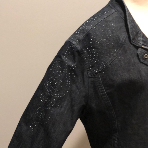 Chico’s Platinum Jean Jacket Rhinestone Embellished Size Large - Picture 3 of 16
